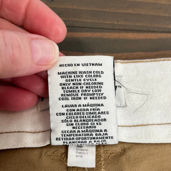 Ava & Viv High Rise Chino Shorts Khaki Tan 5" Inseam NWT Plus Size 26W - Picture 11 of 13